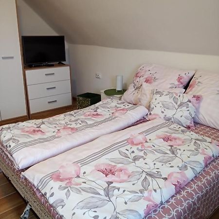 Apartament Borostyan Vendeghaz Balatonkeresztúr Zewnętrze zdjęcie